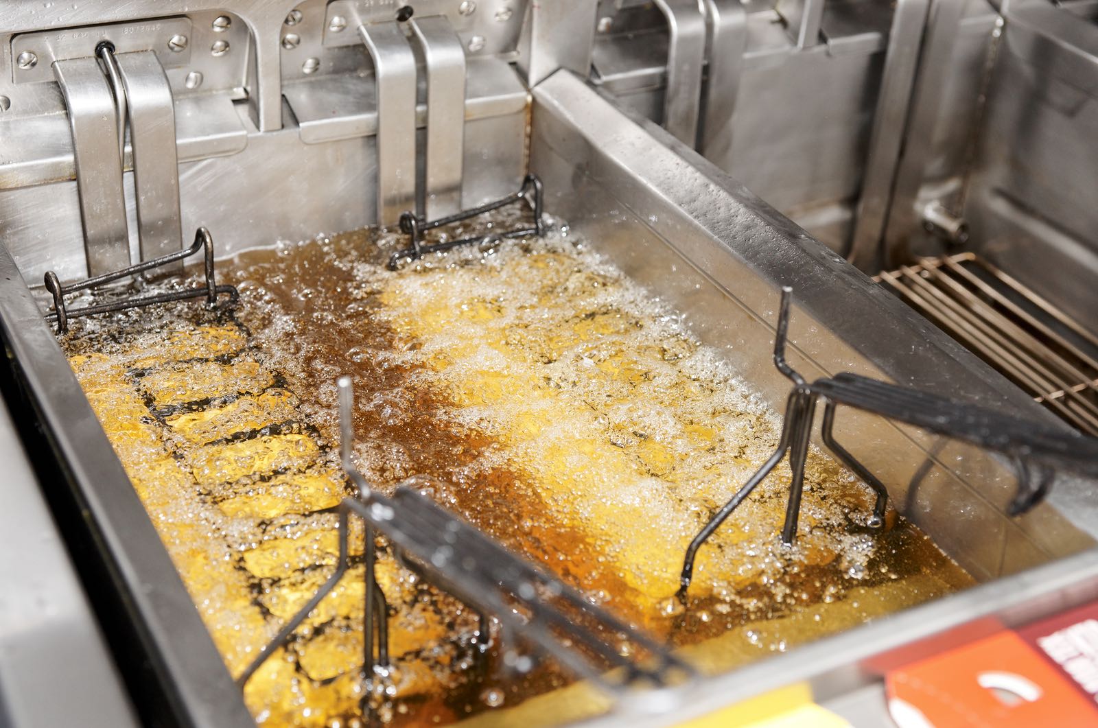 How to Clean a Deep Fryer: Boiling Out & Grease Disposal